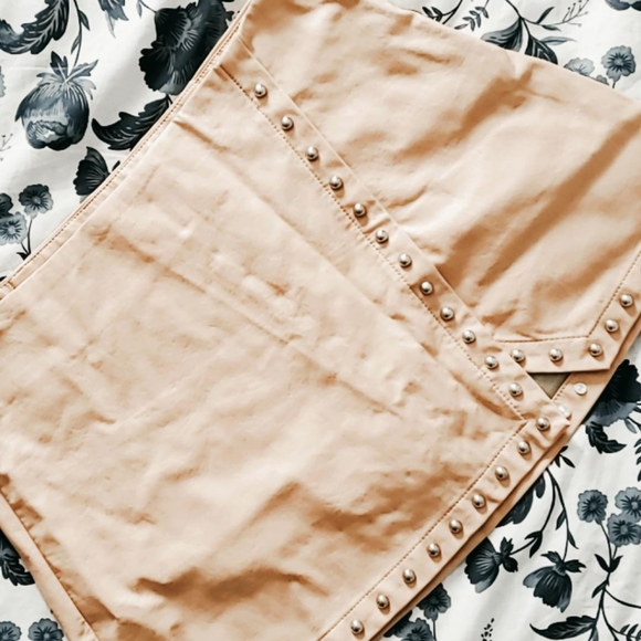 Forever21 Faux Leather Studded Skirt in Rose Gold - Picture 3 of 7
